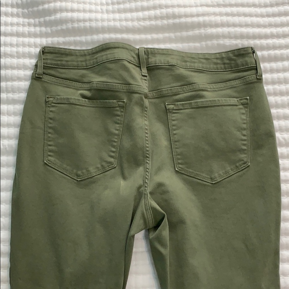 Green Jeans - Picture 3 of 4